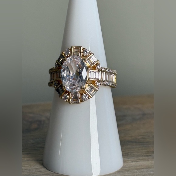 Bomb Party April 2026 Ring “The Clarissa Ring” Size 7. Brand New! - Picture 5 of 6